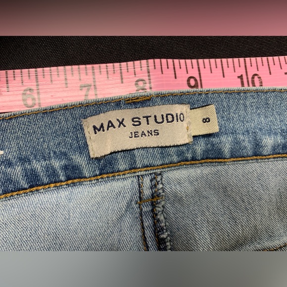 Max Studio Jeans Size 8 - Picture 5 of 7